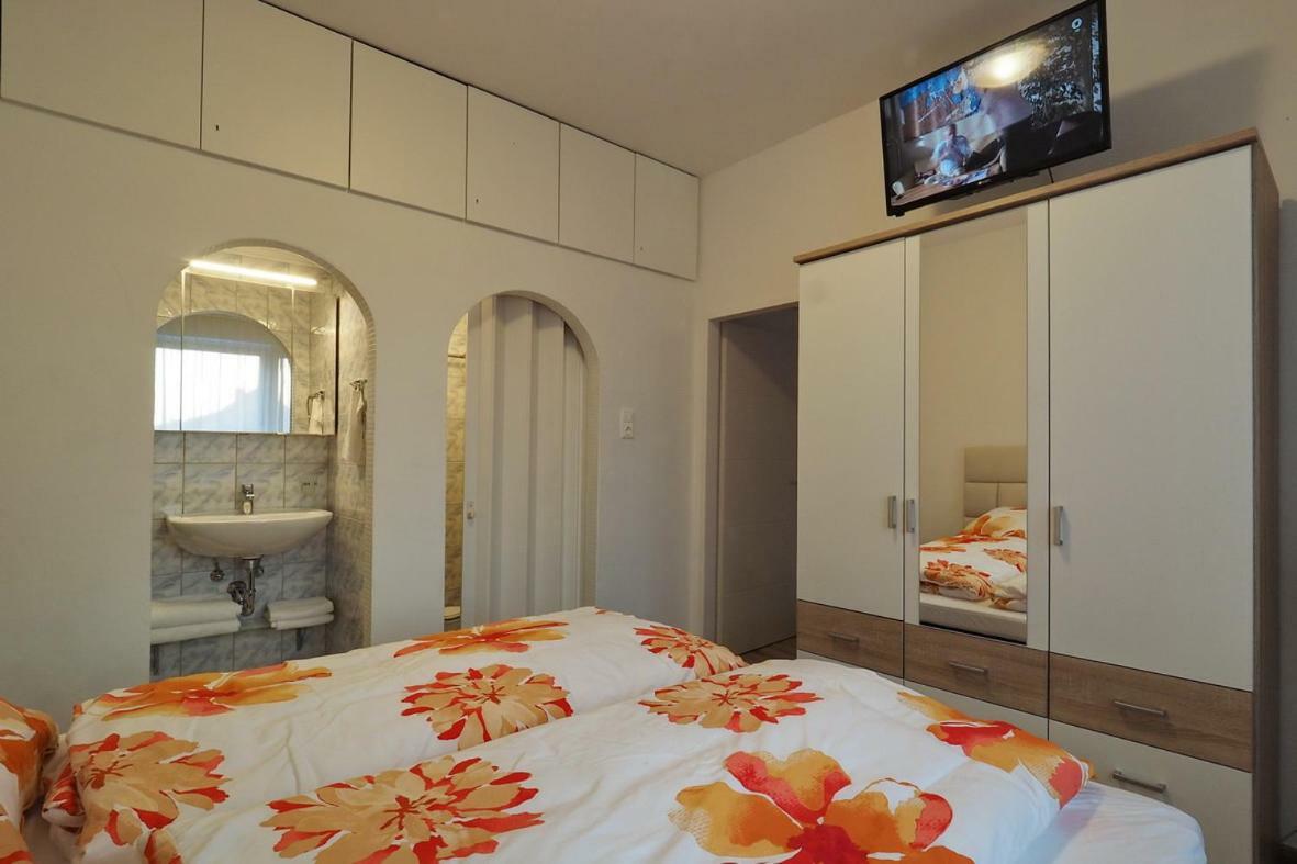 Hofmanns B&B Loosdorf Bagian luar foto